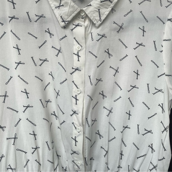 Bobby Pin Pattern Printed Shirt With Smocked Waist Size L Off White & Black - Picture 10 of 13